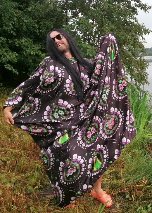 Eye-Leen Mega Kaftan